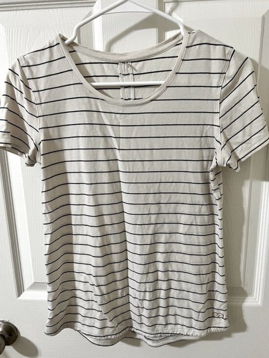 Tops - Shirt Sz M